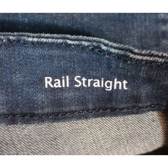 Gloria Vanderbilt Jeans Ladies 14 Straight Leg Dark Wash Slimming Effect - Picture 6 of 8